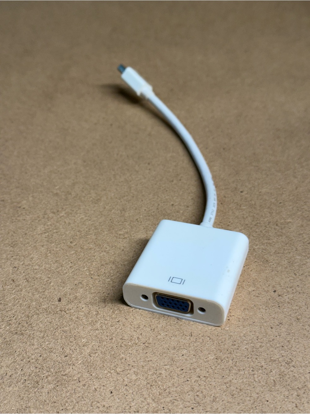 Apple Mini DisplayPort to VGA Adapter